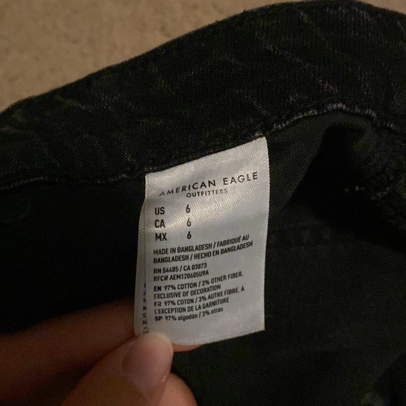 American Eagle Jean shorts. Both size 6. $25 for both of them - Picture 4 of 4